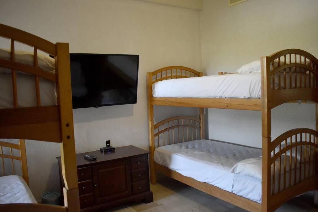 Apartament A Pie De Playa / Albercas / Gym / Mayan Island *