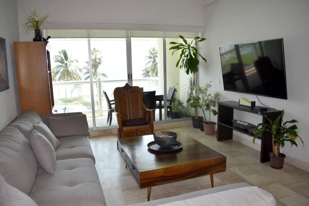 Apartament A Pie De Playa / Albercas / Gym / Mayan Island Acapulco