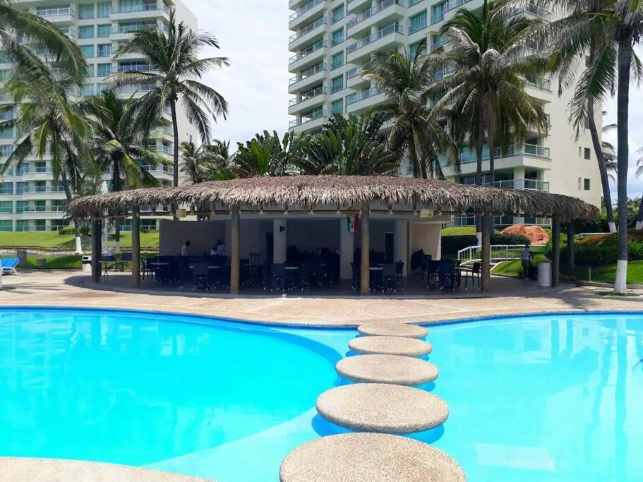A Pie De Playa / Albercas / Gym / Mayan Island דירה אקפולקו
