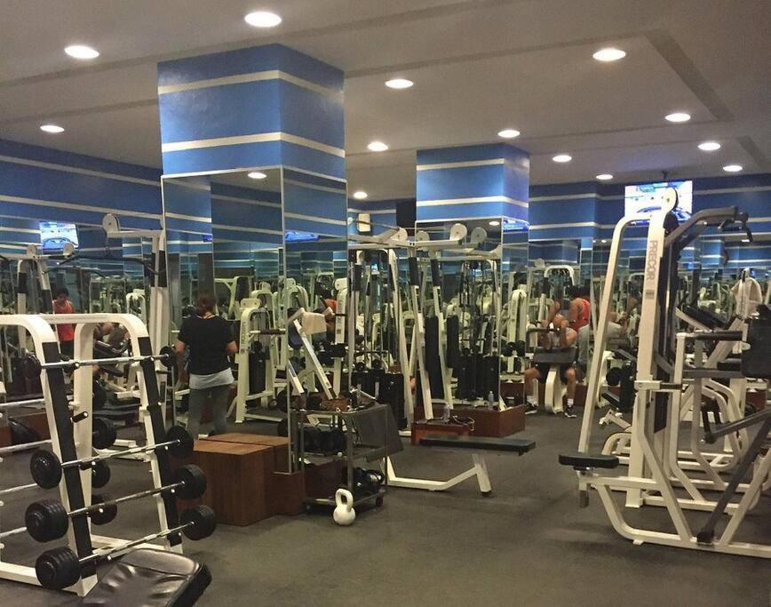A Pie De Playa / Albercas / Gym / Mayan Island אקפולקו